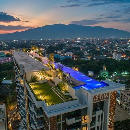 The Astra Sky River Condo Csiangmaj Kültér fotó
