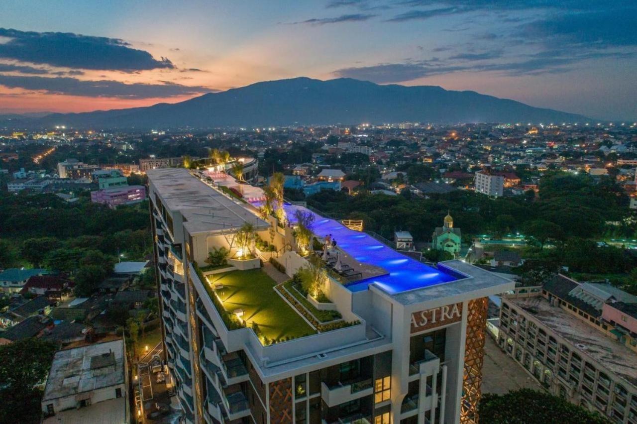 The Astra Sky River Condo Csiangmaj Kültér fotó