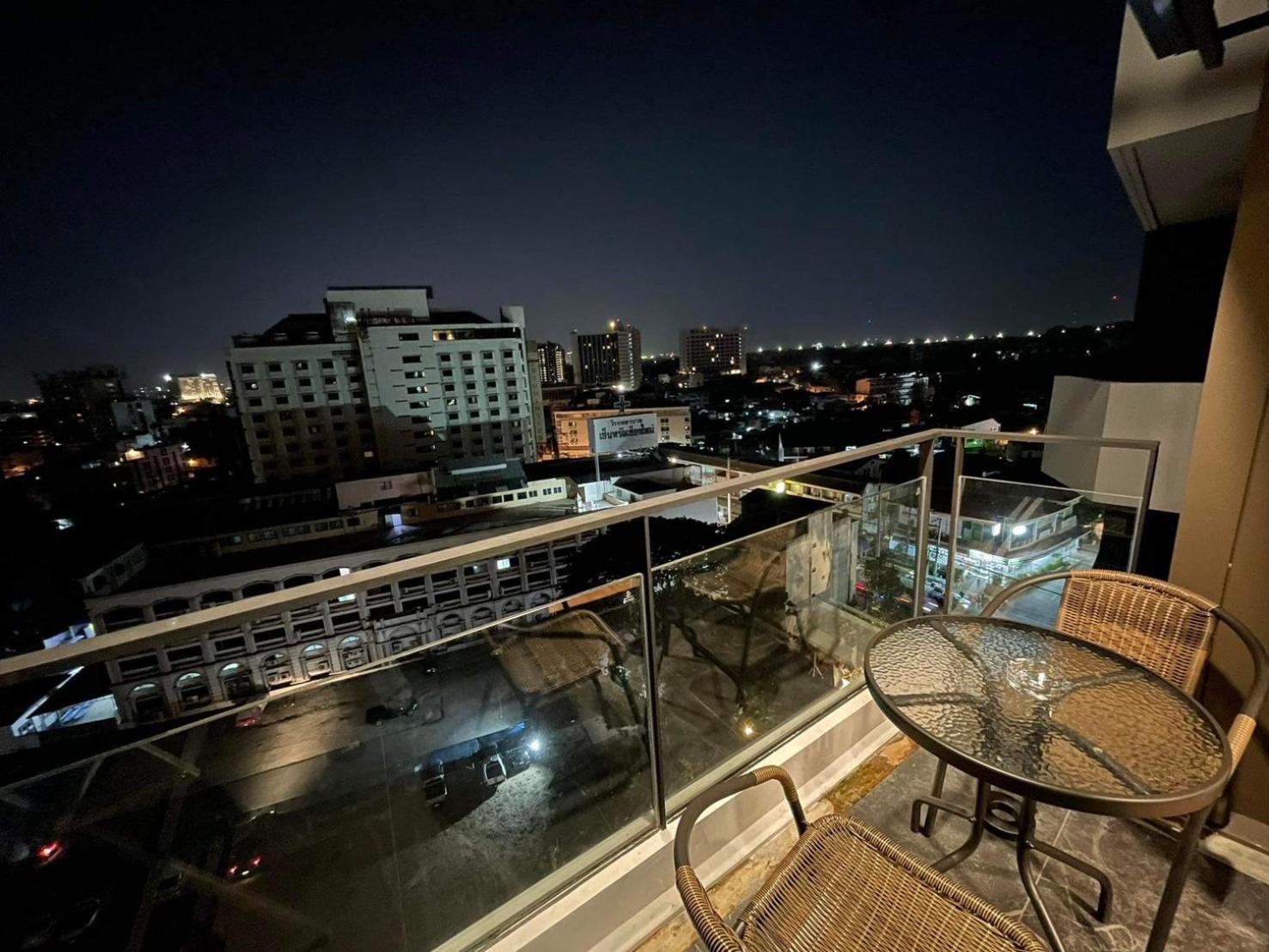 The Astra Sky River Condo Csiangmaj Kültér fotó