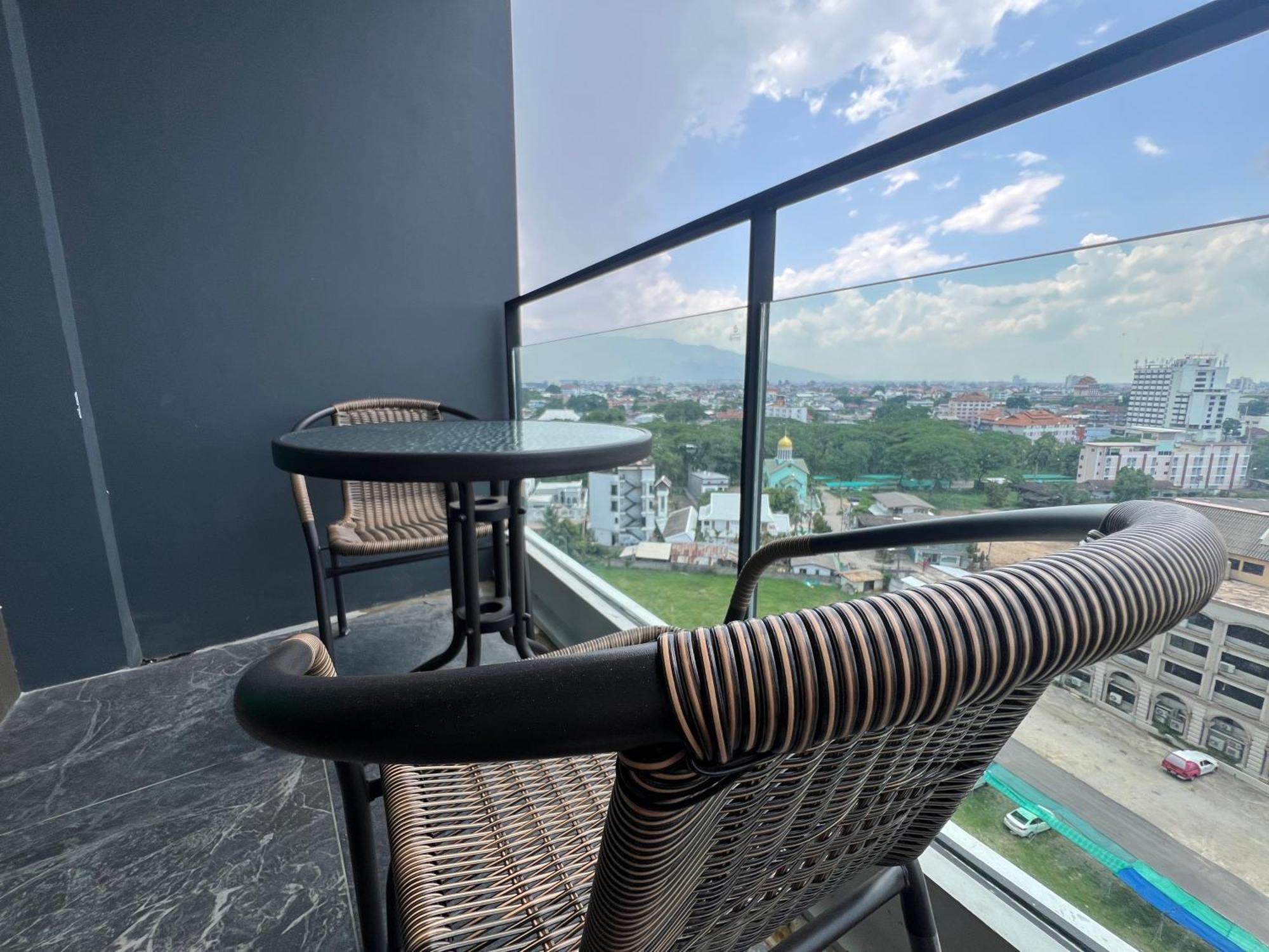 The Astra Sky River Condo Csiangmaj Kültér fotó